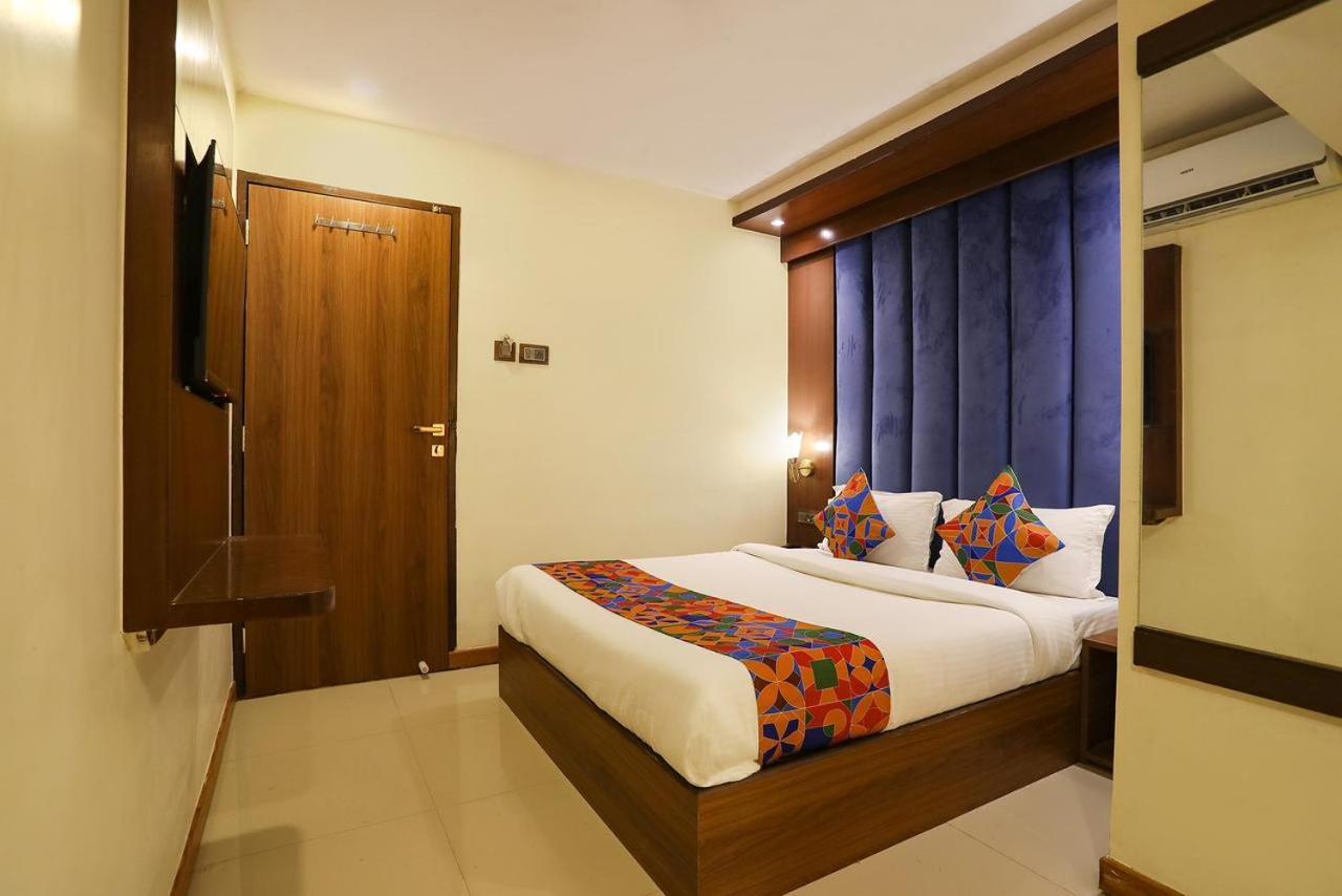 Hotel Rio Mumbai Bagian luar foto